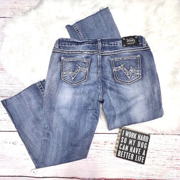 👖|•VANITY•| Raw Hem Boot Cut Jeans Size 32x28.5👖 - Picture 3 of 6